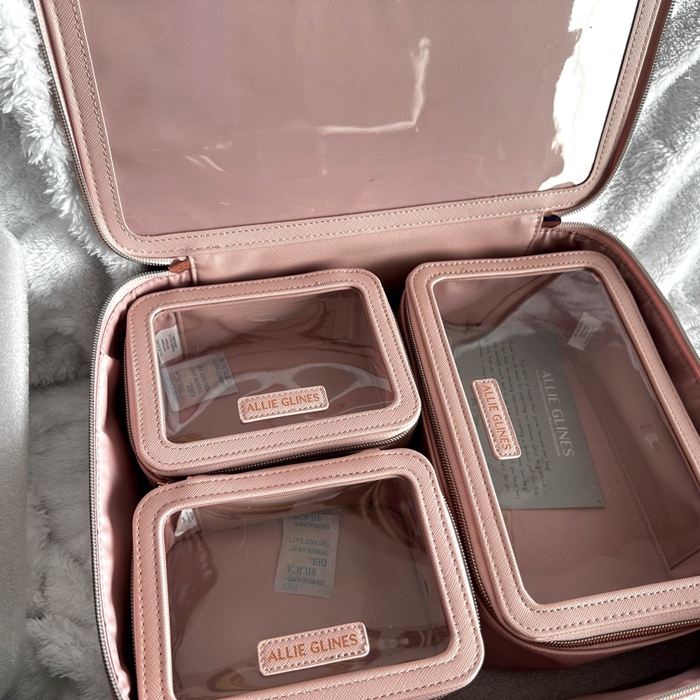Allie Glinda pink makeup package